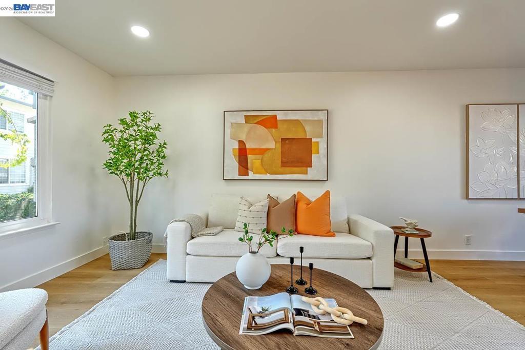 4160 Aquarius Cir