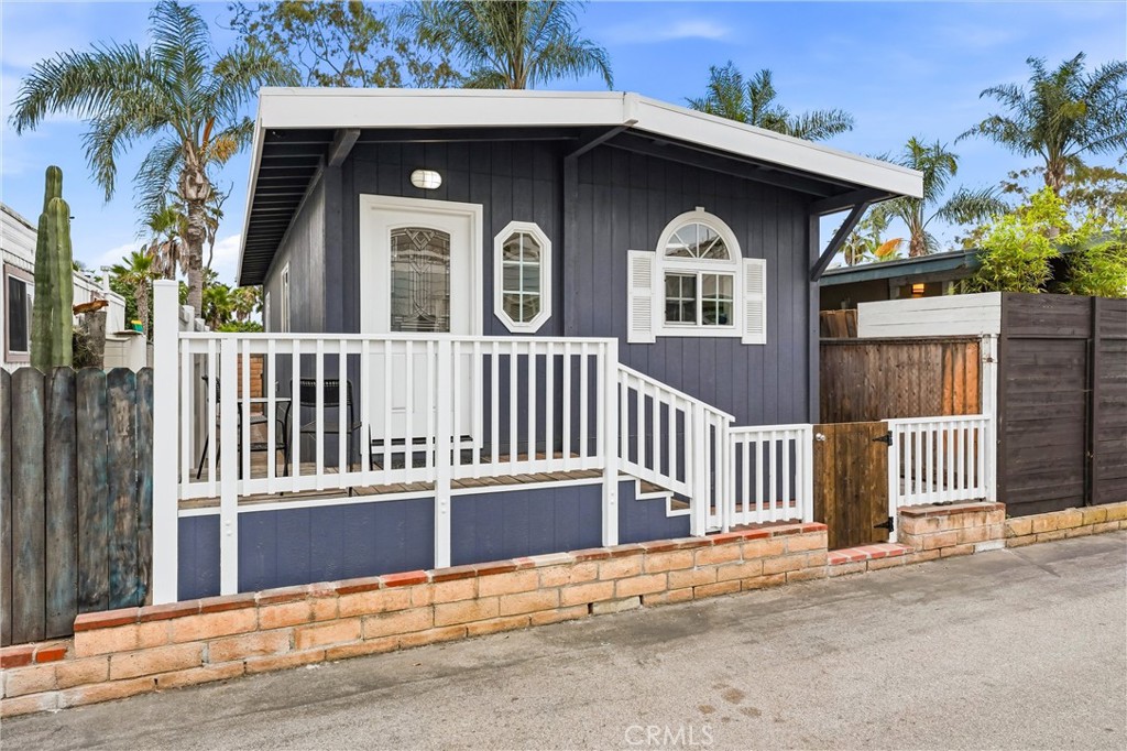 14 Cottonwood Lane