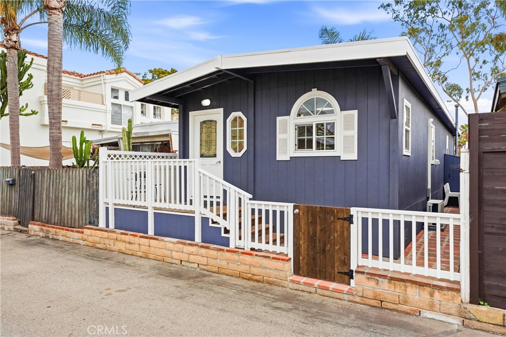 14 Cottonwood Lane