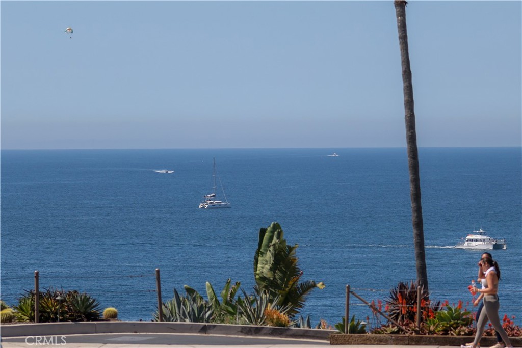 Corona del Mar South of PCH (CDMS) - Residential