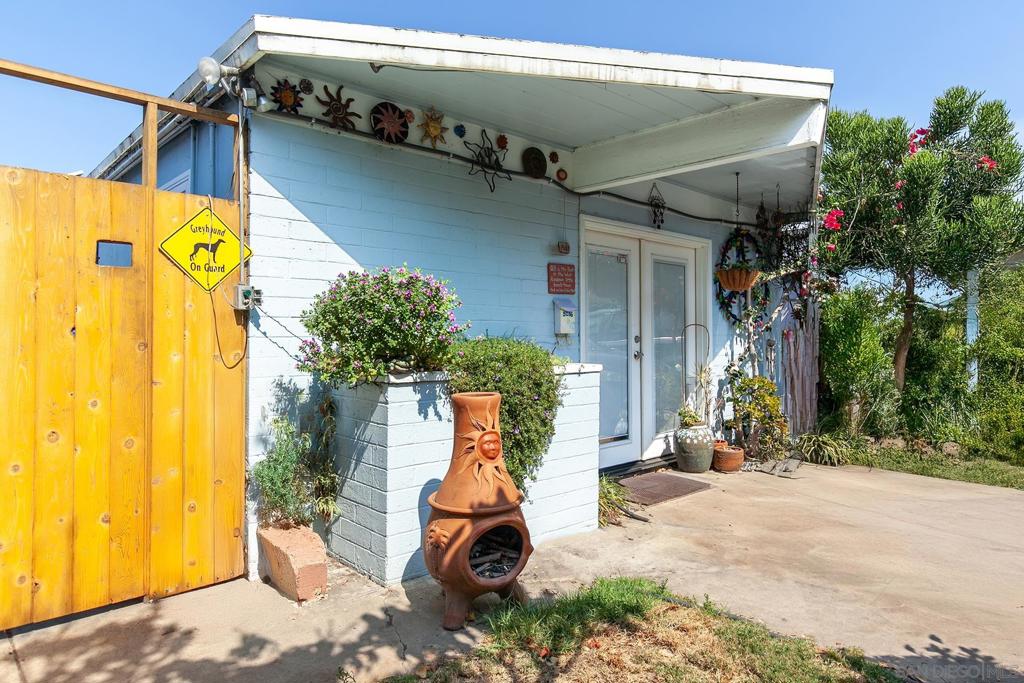 5036 W Point Loma Blvd