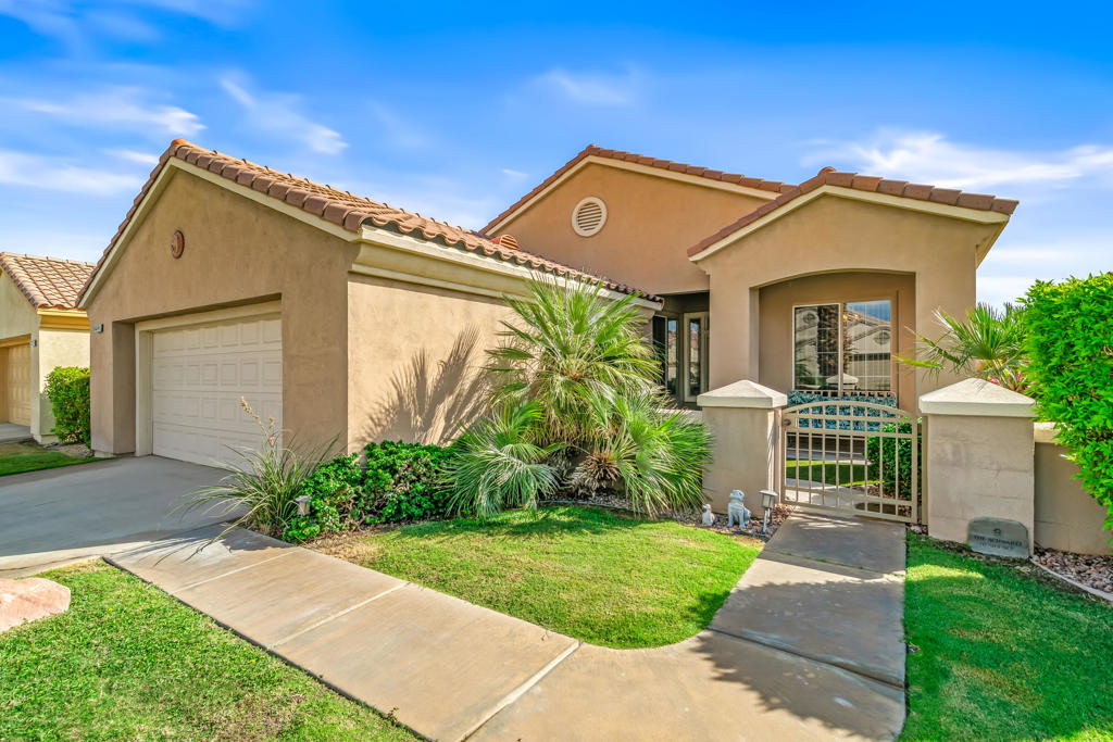 Heritage Palms CC - Residential