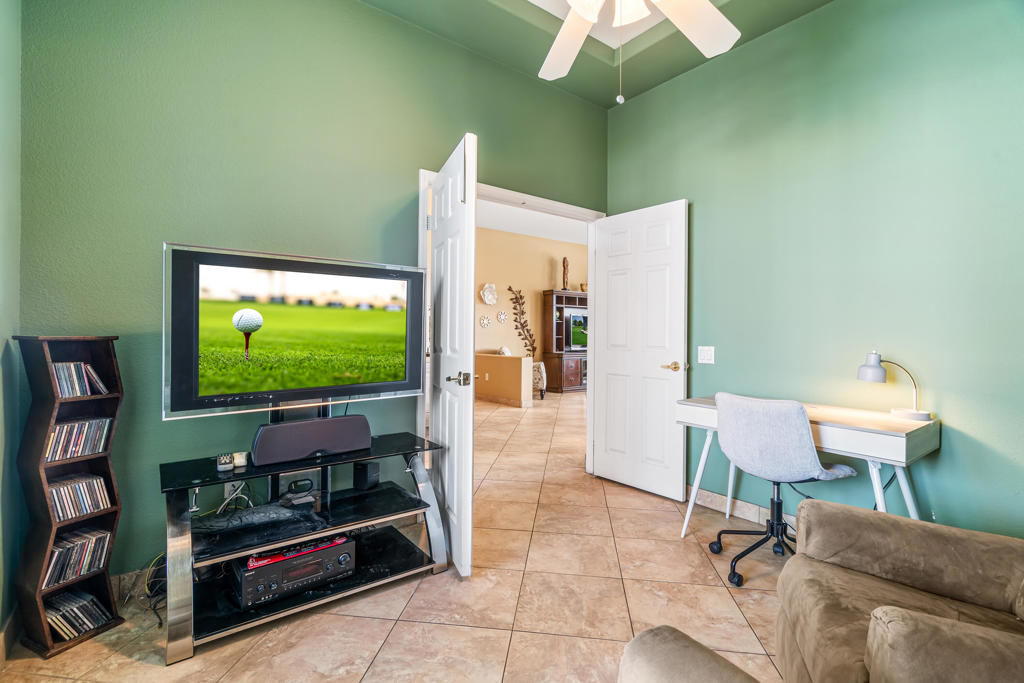Heritage Palms CC - Residential