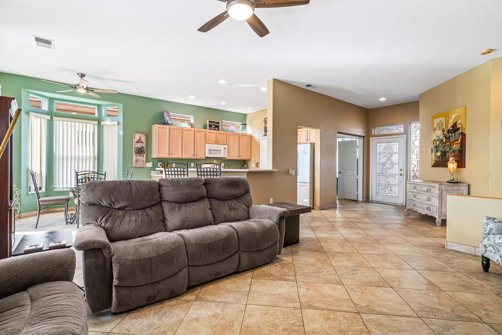 Heritage Palms CC - Residential