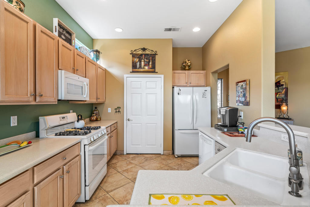 Heritage Palms CC - Residential