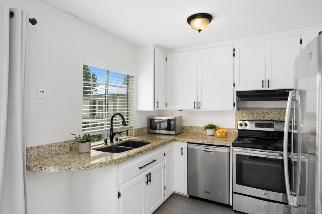 4099 Huerfano Ave 124