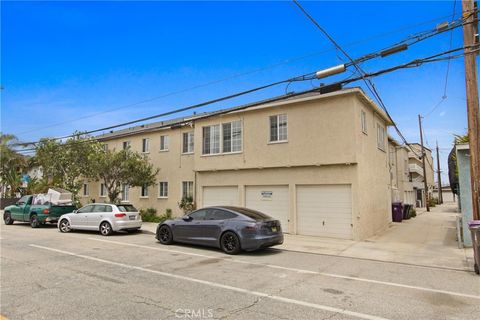 Photo of 5901 E Ocean Blvd, Long Beach, CA 90803 (MLS # PW26025768)