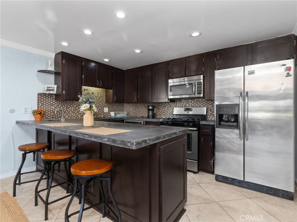 2501 S El Camino Real 205