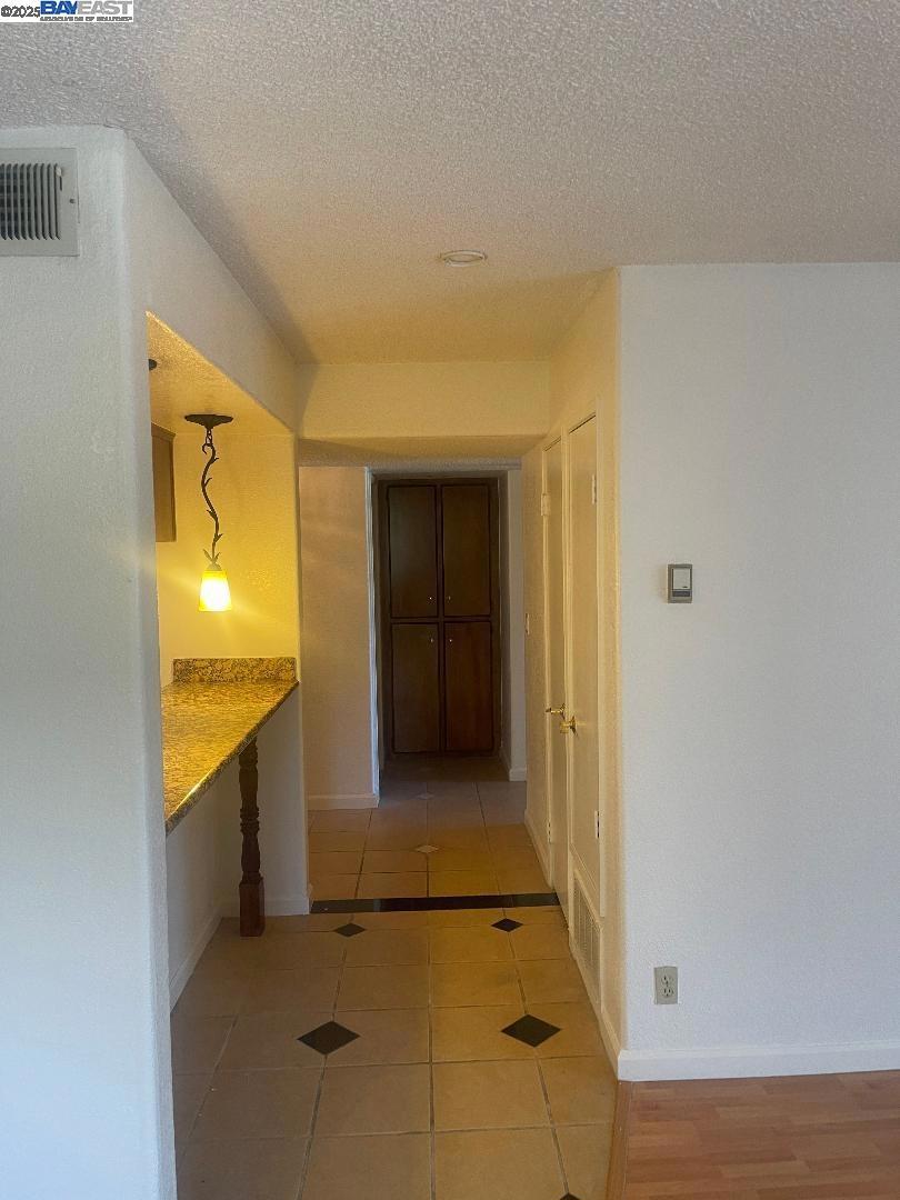 PERALTA CRK ADOB - Residential