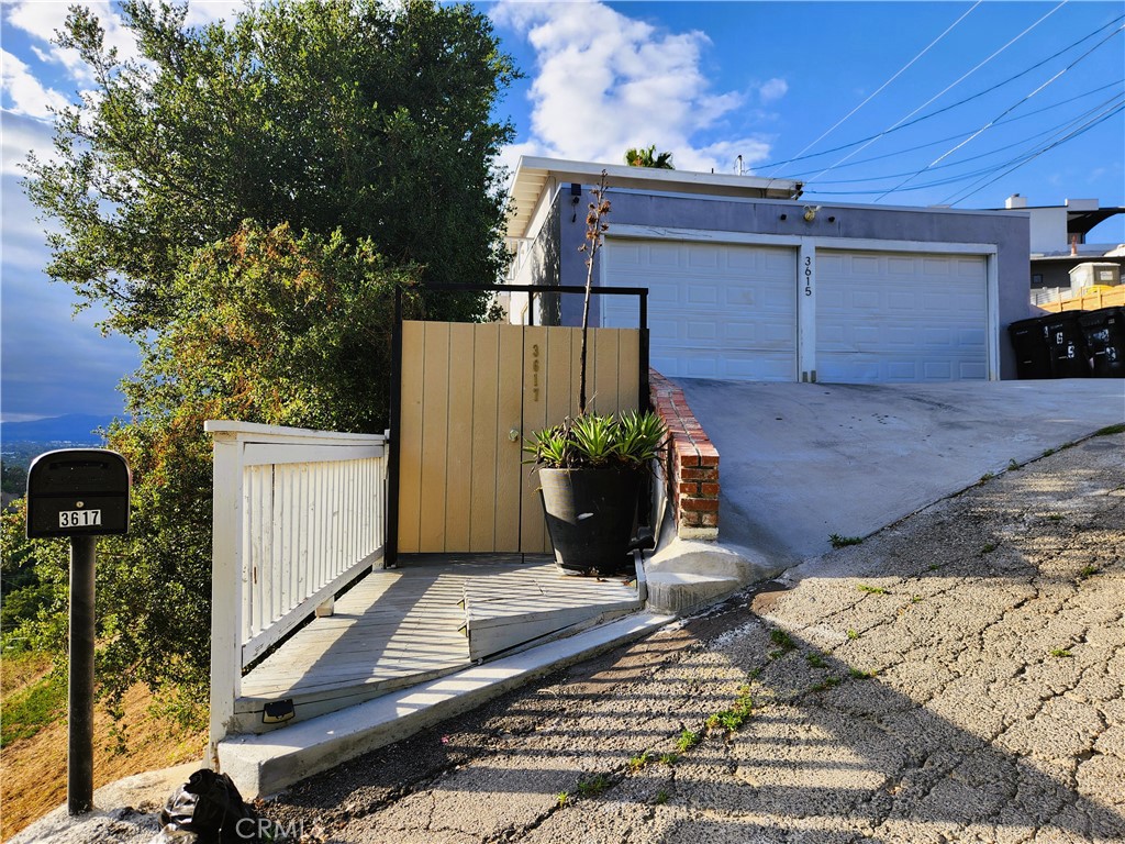 3615 Sunswept Drive