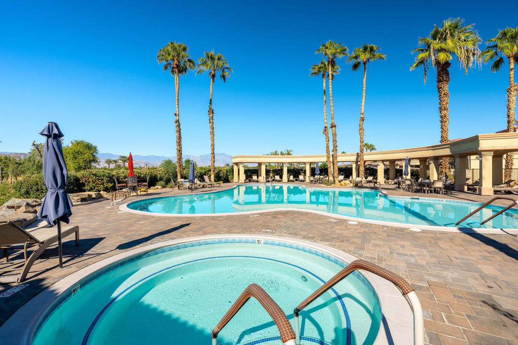 Heritage Palms CC - Residential