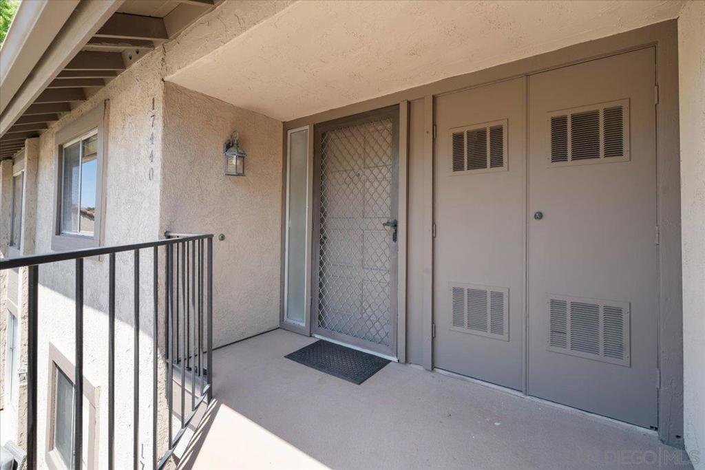 17440 Plaza Otonal