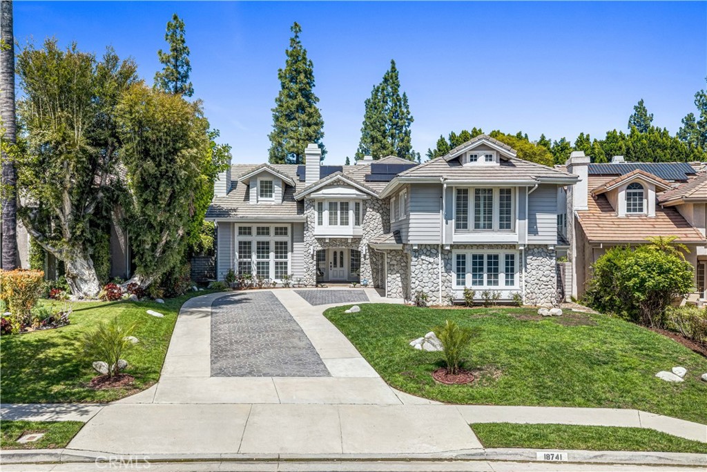 18741 Hillsboro
