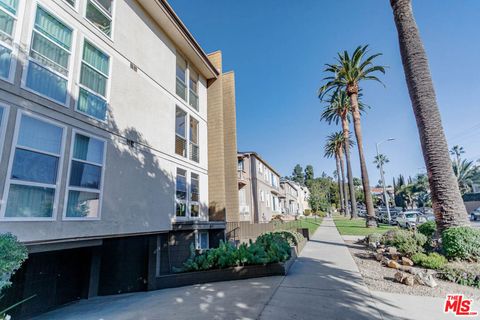 Photo of 1833 N NORMANDIE Avenue #307, Los Angeles, CA 90027 (MLS # 26700679)