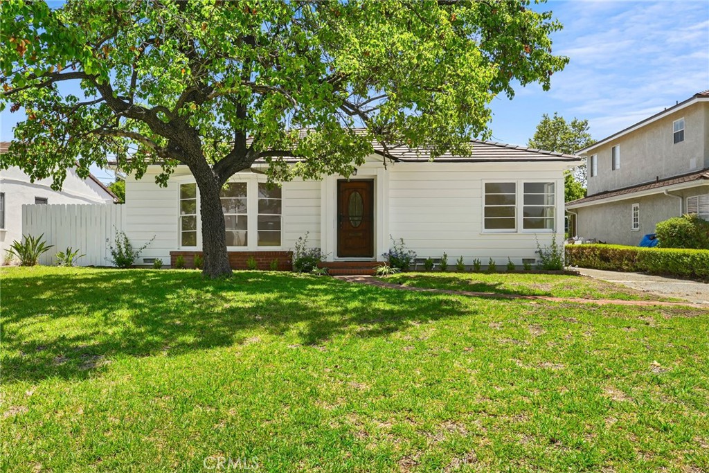 Welcome to this charming home in the highly sought-after Santa Anita Village neighborhood—complete with a sparkling pool, just in time for summer!
This light-filled, spacious residence offers expansive living areas, including a formal living room with a cozy fireplace, a dedicated dining room, and a large family room ideal for gatherings and entertaining. The galley-style kitchen is thoughtfully positioned between the dining and family rooms, featuring brand-new white quartz countertops, a sleek stainless steel sink, and ample cabinetry. Recent upgrades include a stylish new cement-tile roof, beautifully refinished hardwood floors, and fresh interior and exterior paint. For added comfort and convenience, the home also includes an attached two-car garage with a laundry area, utility sink, and built-in storage shelving. Step through sliding glass doors from the family room into a private backyard retreat—complete with mature fruit trees, a lush lawn, and a refreshing pool with spa. The home enjoys added privacy and curb appeal with a spacious, tree-shaded front yard. Located in the desirable city of Arcadia—where peacocks roam freely, adding a unique charm to the neighborhood—this home offers access to award-winning schools, the Shops at Santa Anita, the Arboretum, Santa Anita Golf Course, and a variety of local dining and café options. Commuting and errands are a breeze with nearby access to the 210 Freeway. Come and envision your personal touch on this wonderful property!