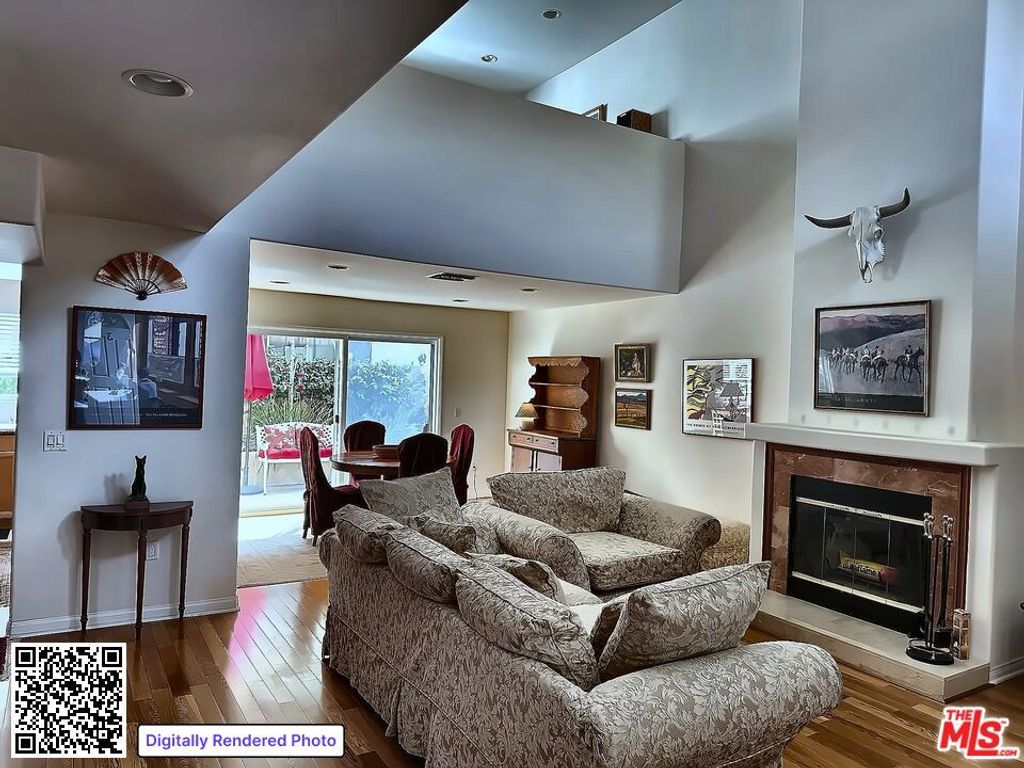 Photo of 1043 11th Street #3, Santa Monica, CA 90403 (MLS # 26662397)