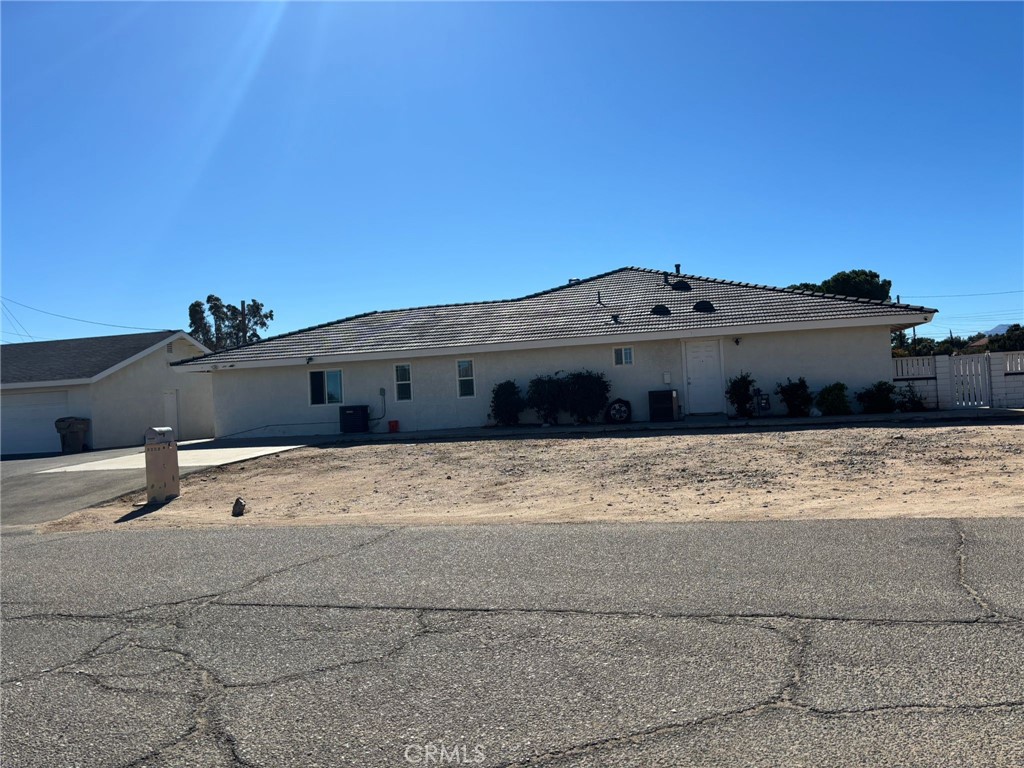 6995 Summit Valley Road