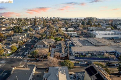 Tiny photo for 1261 1261 61St St St, Emeryville, CA 94608 (MLS # 41126328)