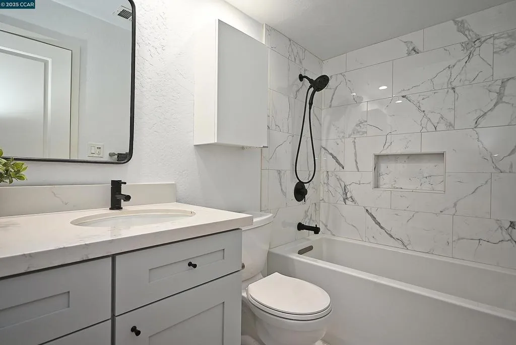 Pleasant Hill, California 94523, United States, 2 Bedrooms Bedrooms, ,2 BathroomsBathrooms,Residential,Active,187768