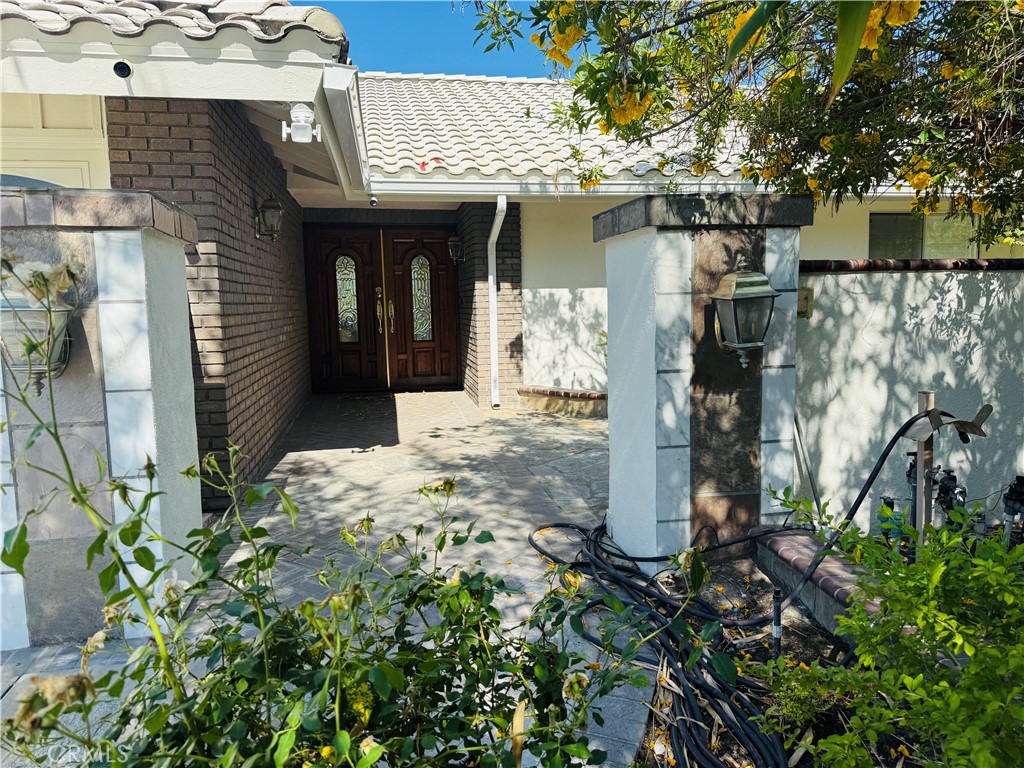 2316 Camino Monte