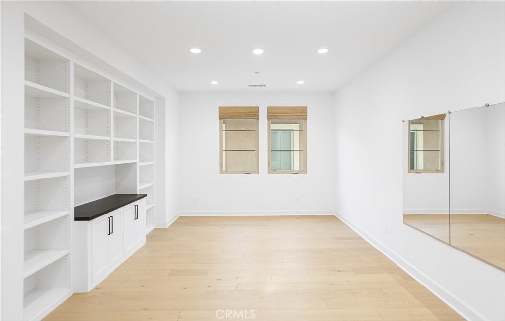 122 Jayhawk, Irvine CA 92602 - Photo 29