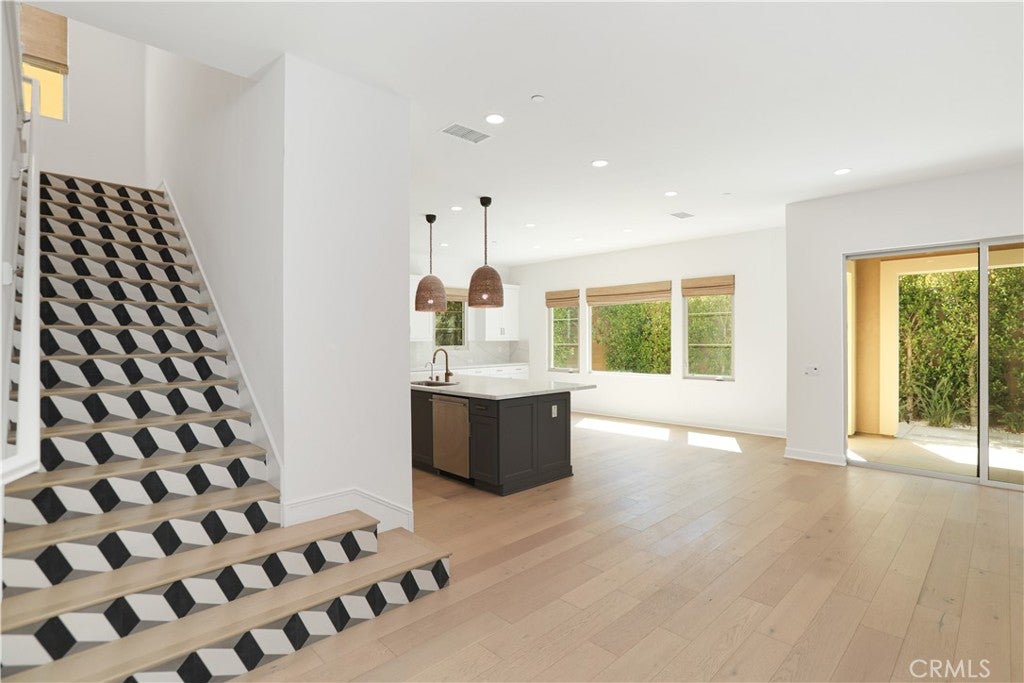 122 Jayhawk, Irvine CA 92602 - Photo 13