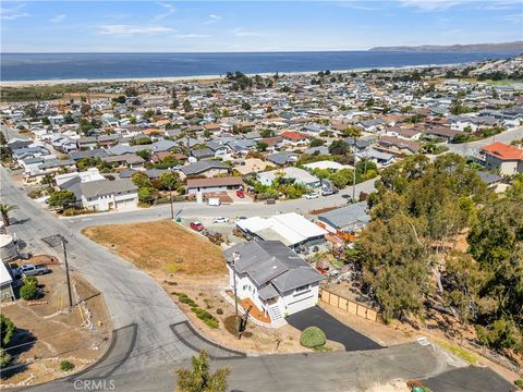 Tiny photo for 679 Elena Street, Morro Bay, CA 93442 (MLS # NS25161276)