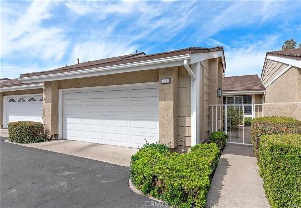 Townhomes (TH) - Residential Lease