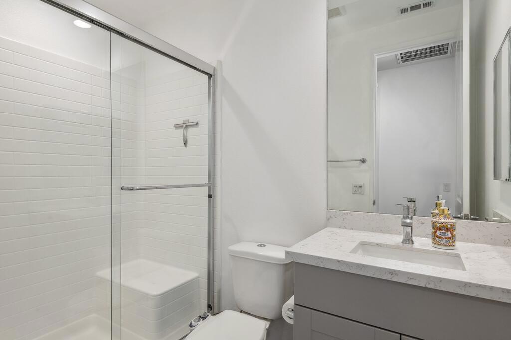Agua Dulce - Residential