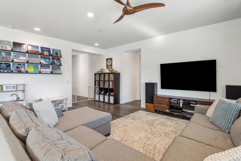 Agua Dulce - Residential