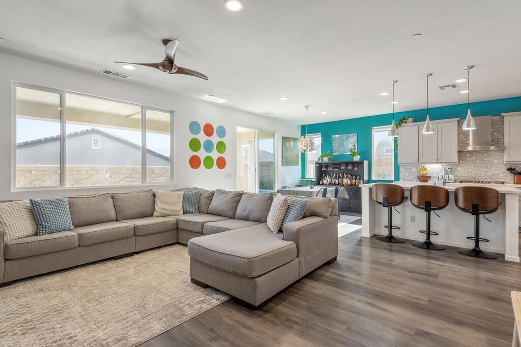 Agua Dulce - Residential