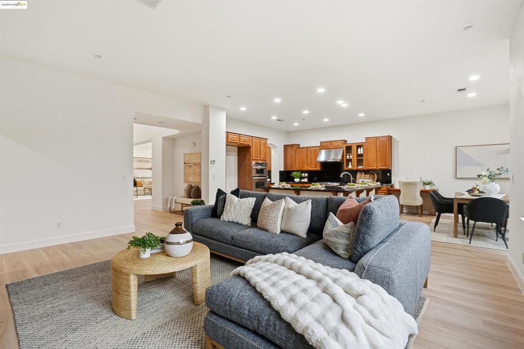 DEER RIDGE - Residential