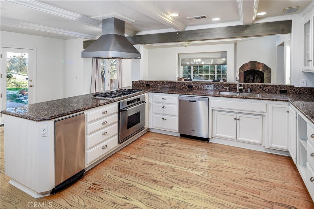 806 Grove St, Paso Robles, CA, 93446, USA, 4 Bedrooms Bedrooms, ,3 BathroomsBathrooms,Residential,Active,806 Grove St,NS25278509