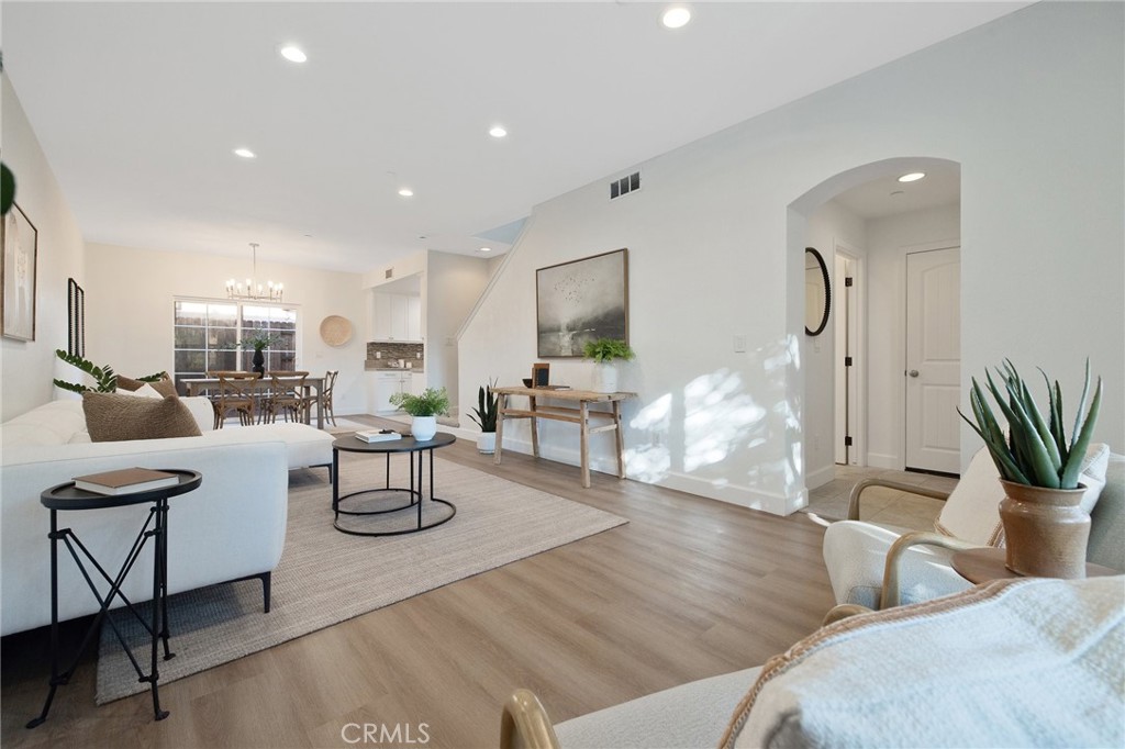 1142 Galeria Circle