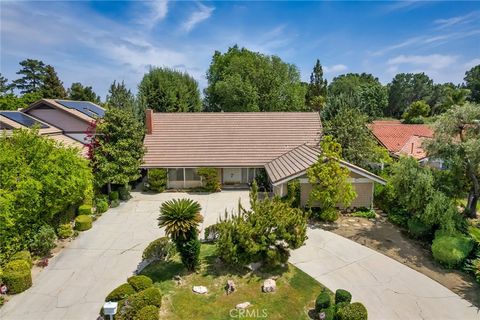 4208 Aleman Drive Tarzana CA 91356