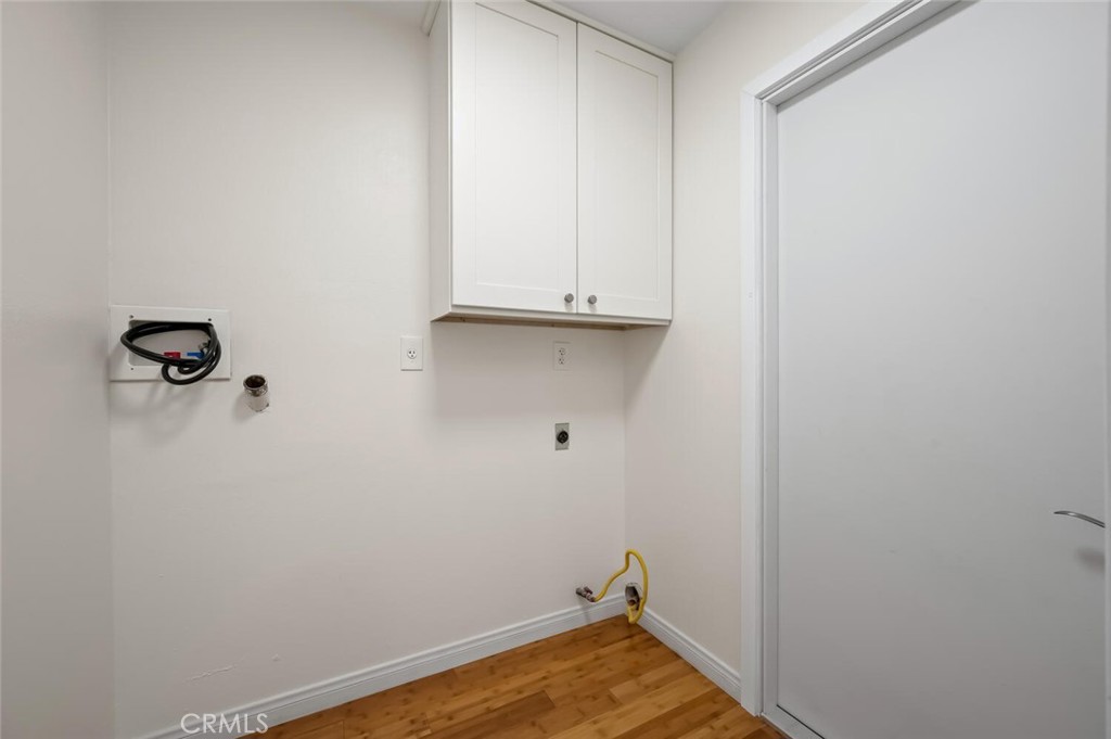 Applause (APP) - Residential Lease