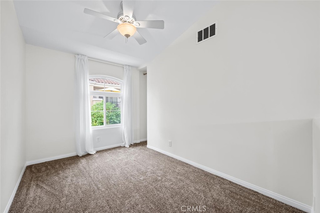 Applause (APP) - Residential Lease