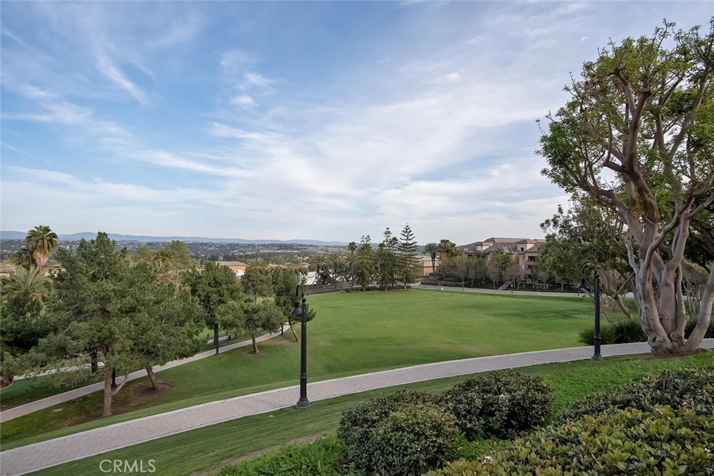 Applause (APP) - Residential Lease