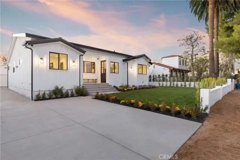 MLS: SR26063434