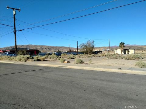 Photo of 1613 Riverside Drive, Barstow, CA 92311 (MLS # IG25233974)