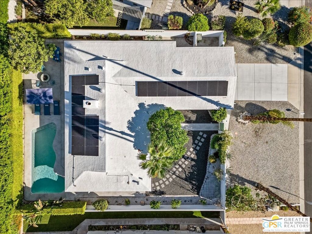 Photo of 1955 S Broadmoor Drive, Palm Springs, CA 92264 (MLS # 25593223PS)