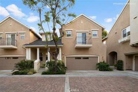 Photo of 30 Burlingame, Irvine, CA 92602 (MLS # PW26065244)