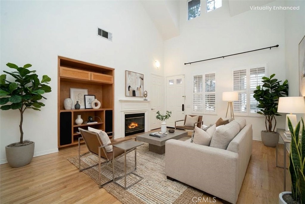 30 Burlingame
