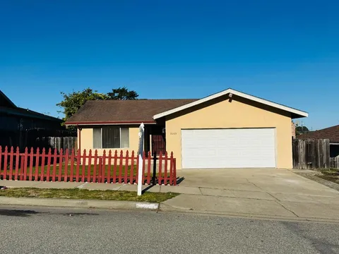 3003 Crescent Street, Marina, CA 93933 - MLS#: ML82030881