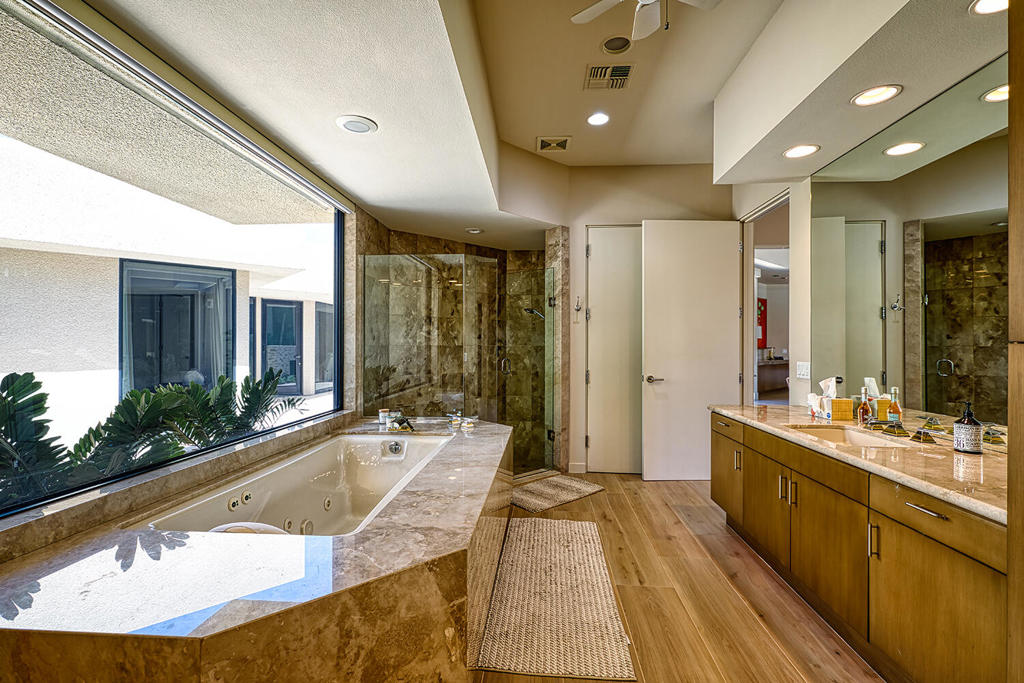 The Estancias Rancho LQ - Residential