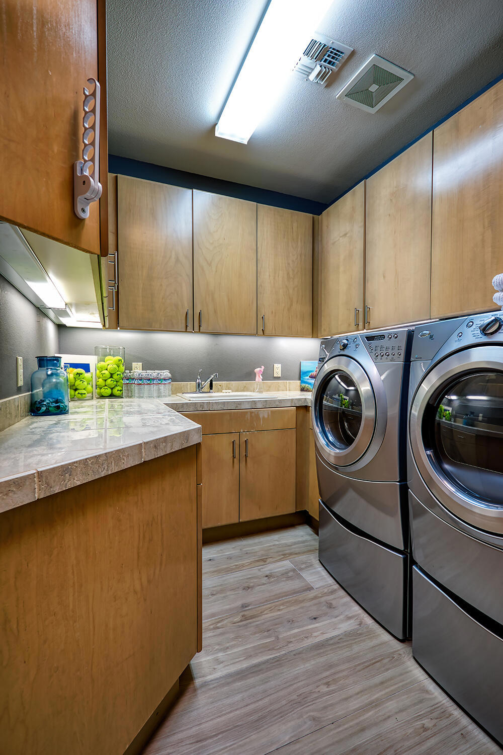 The Estancias Rancho LQ - Residential