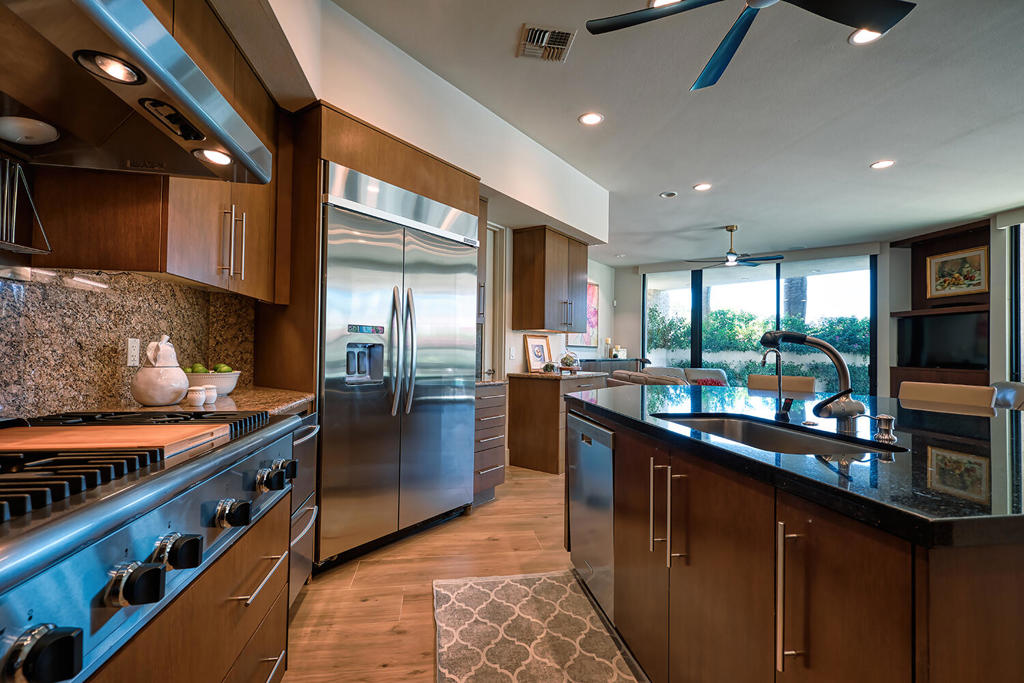 The Estancias Rancho LQ - Residential