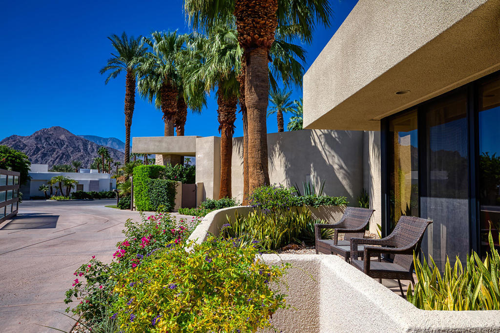 The Estancias Rancho LQ - Residential