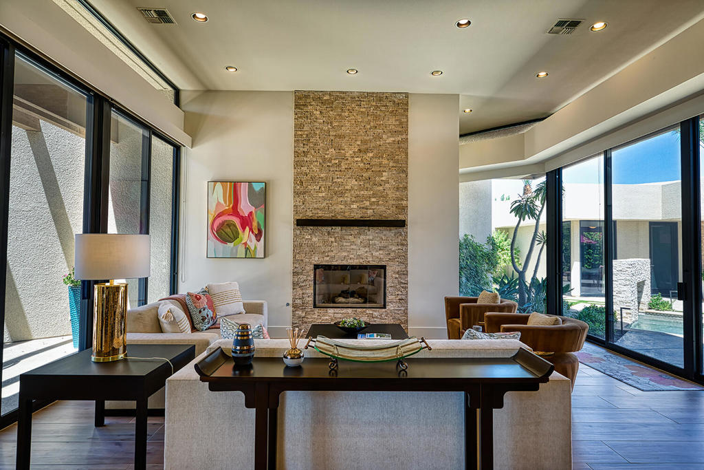 The Estancias Rancho LQ - Residential