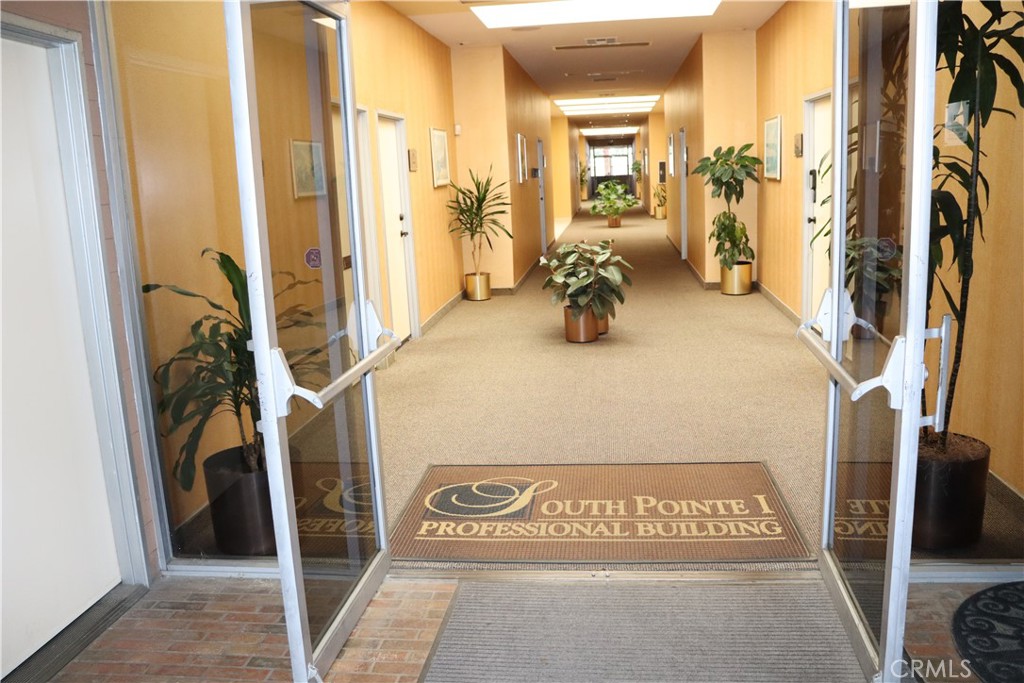 23276 S Pointe Drive 201